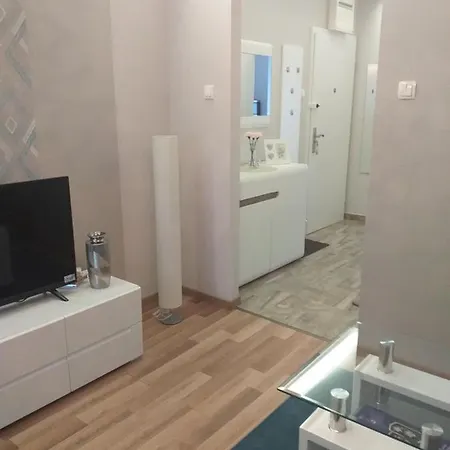 Elizabeth 2 * Hévíz